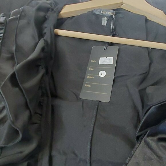 Women's Size Large Mini Ruffled Wrap Dress Black New - Picture 9 of 10